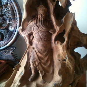 Meet your Posher, Quang